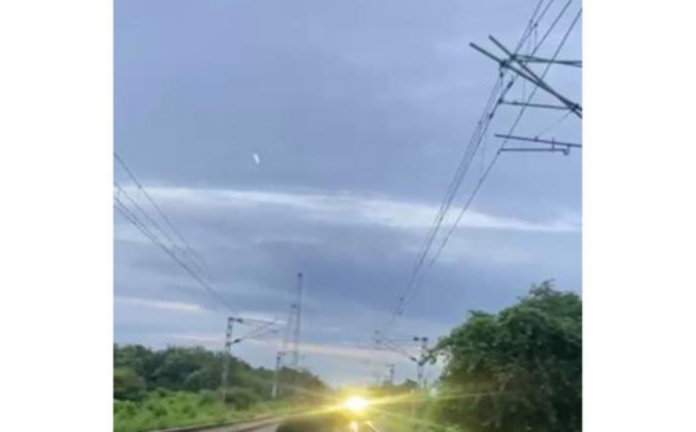 The Down Rajdhani Express was halted at Km 167/8 this morning as an elephant herd crossed the railway tracks